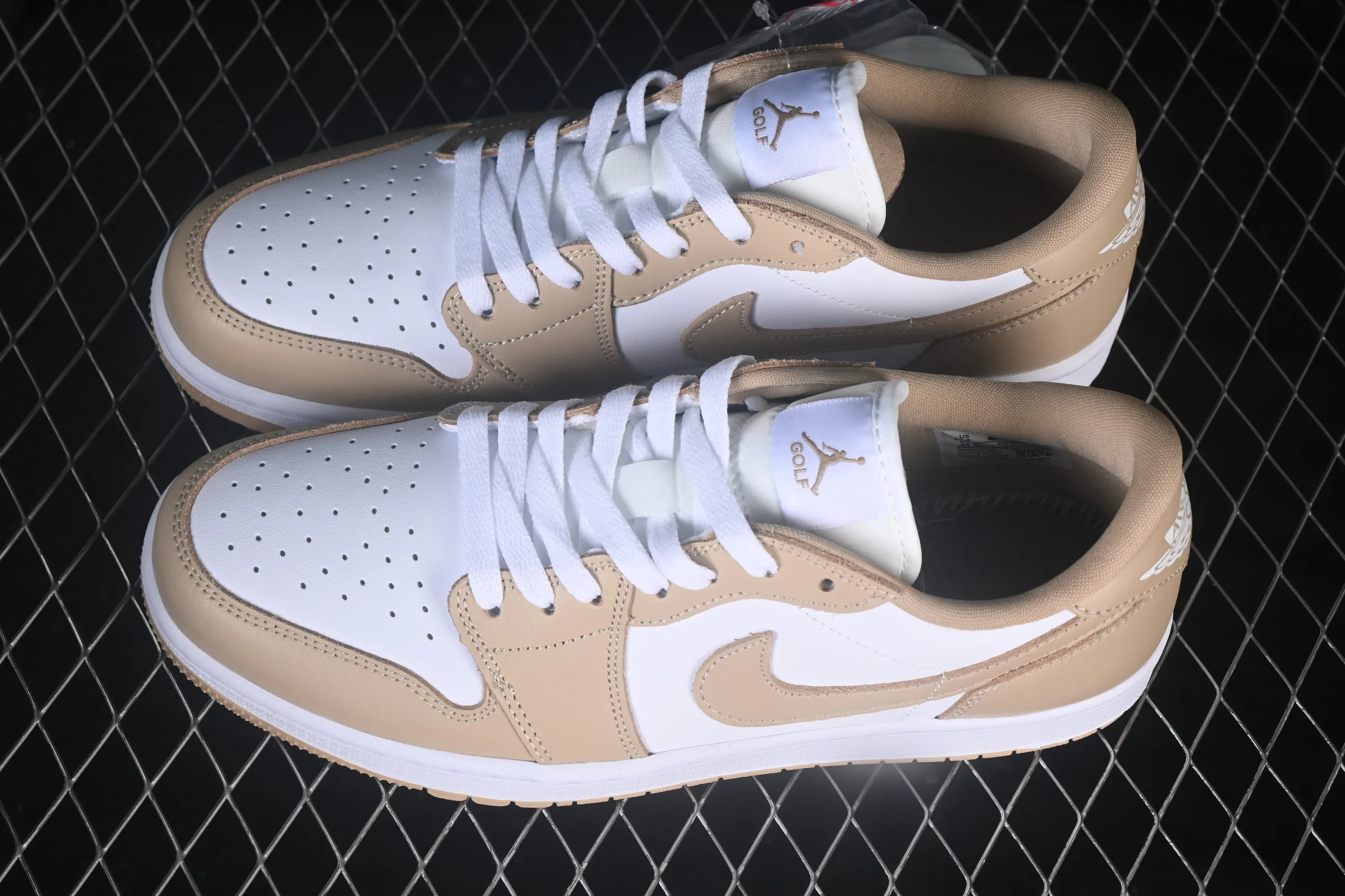 All categories Air Jordan Jordan series basketball shoes Air Jordan 1 Low Air Jordan 1 Low AJ1 Joe 1 white and yellow low-top retro cultural basketball shoes DD9315-117